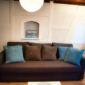https://cozy-apartment-close-to-zurich-airport-and-city.hotelsbaselswitzerland.com